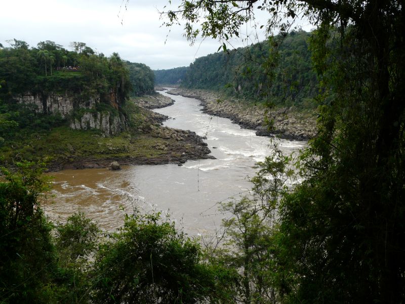 lower-iguacu-river-05.JPG