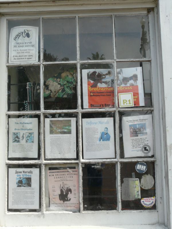 donna's-01.JPG